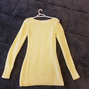 Yellow sweater